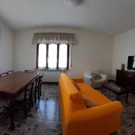 Apartamento La Casina Di Guido Chianni Exterior foto